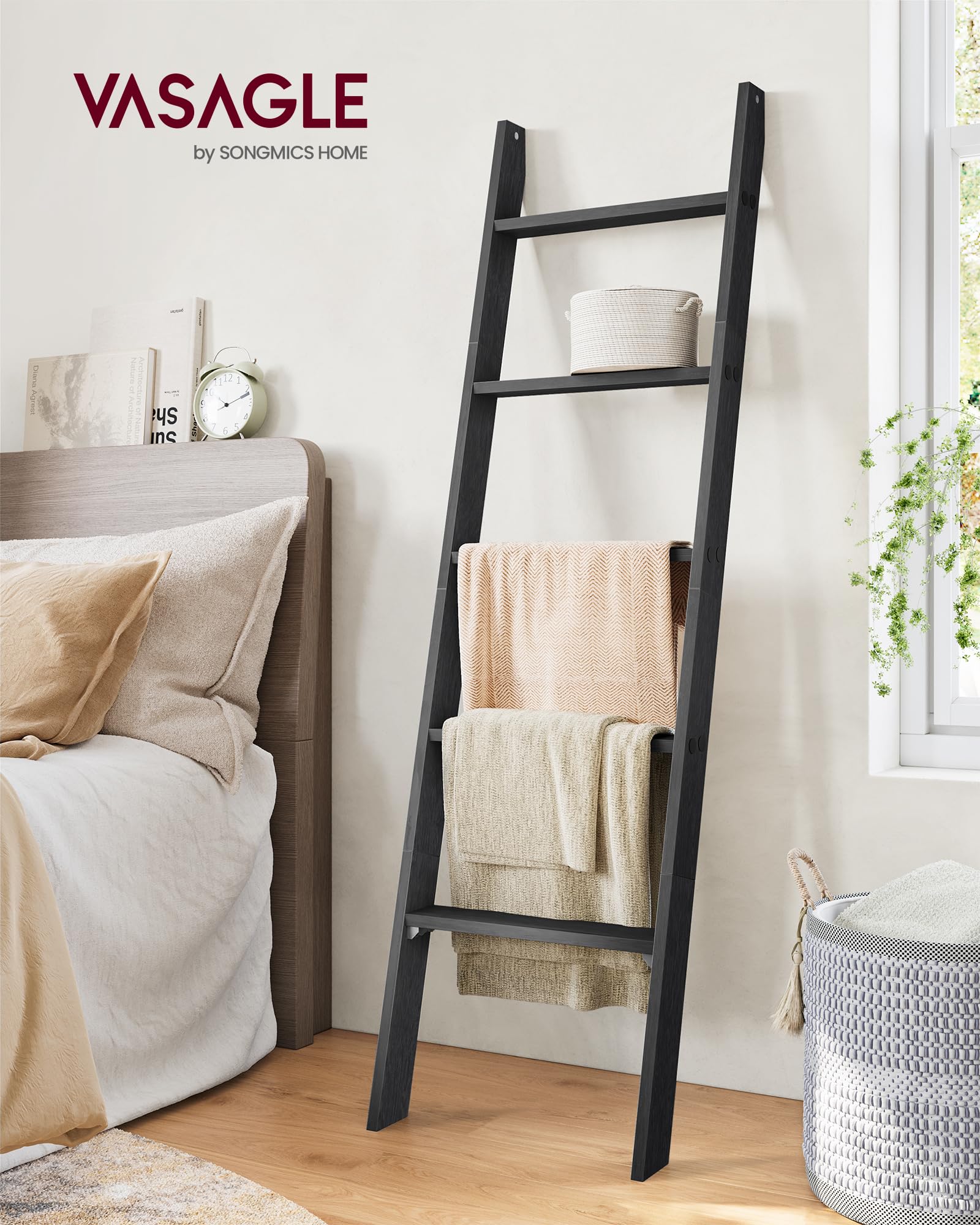 VASAGLE Custos Collection - Blanket Ladder Decorative Farmhouse for the Living Room, 5-Tier Ladder Shelf