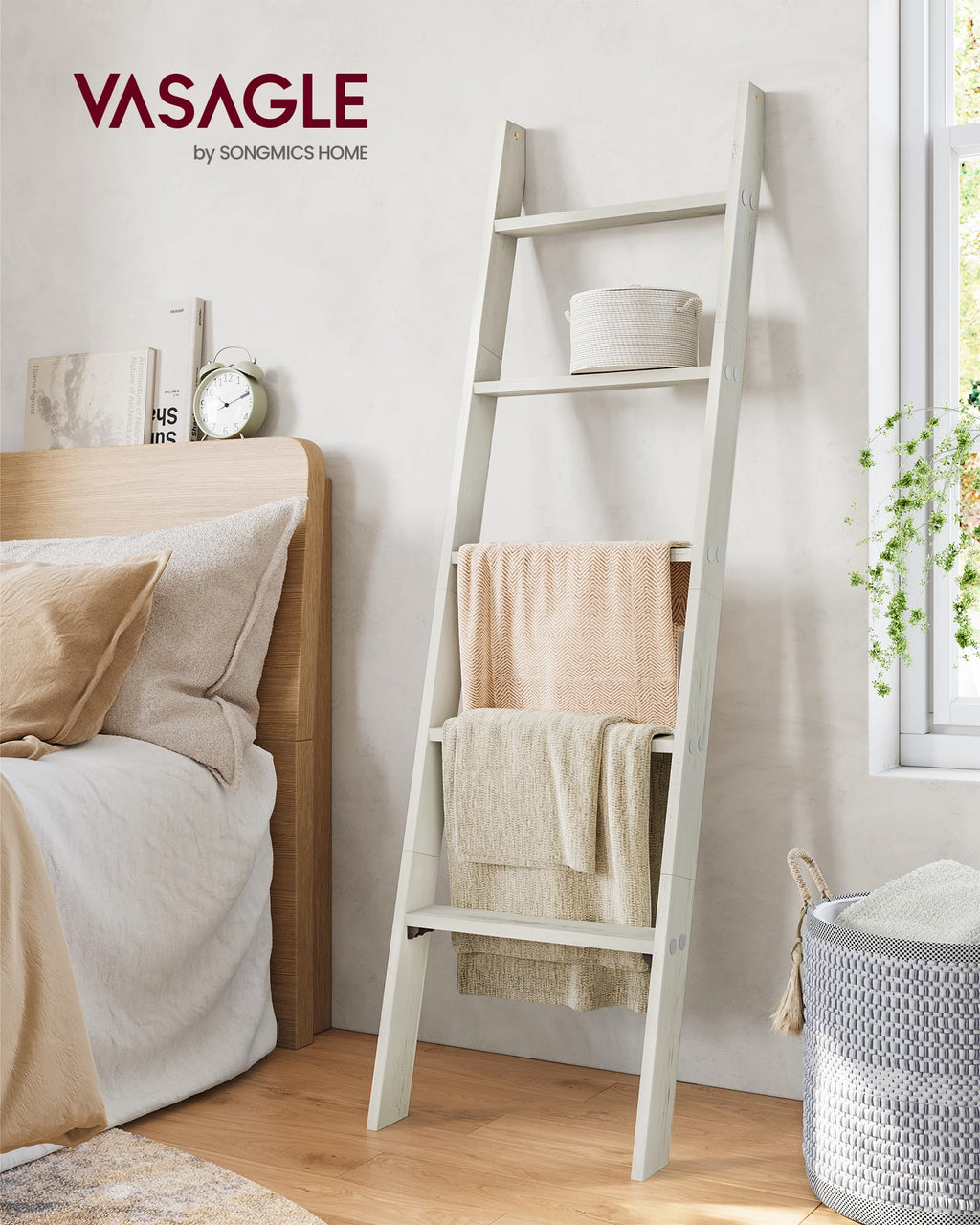 VASAGLE Custos Collection - Blanket Ladder Decorative Farmhouse for the Living Room, 5-Tier Ladder Shelf
