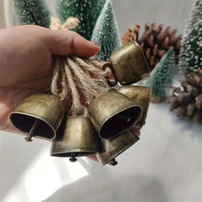 4Pcs Vintage Bell Pendant Rustic Metal Hanging Decorative Bell with Jute Rope Vintage Wind Chimes Wall Hanging Home Decor