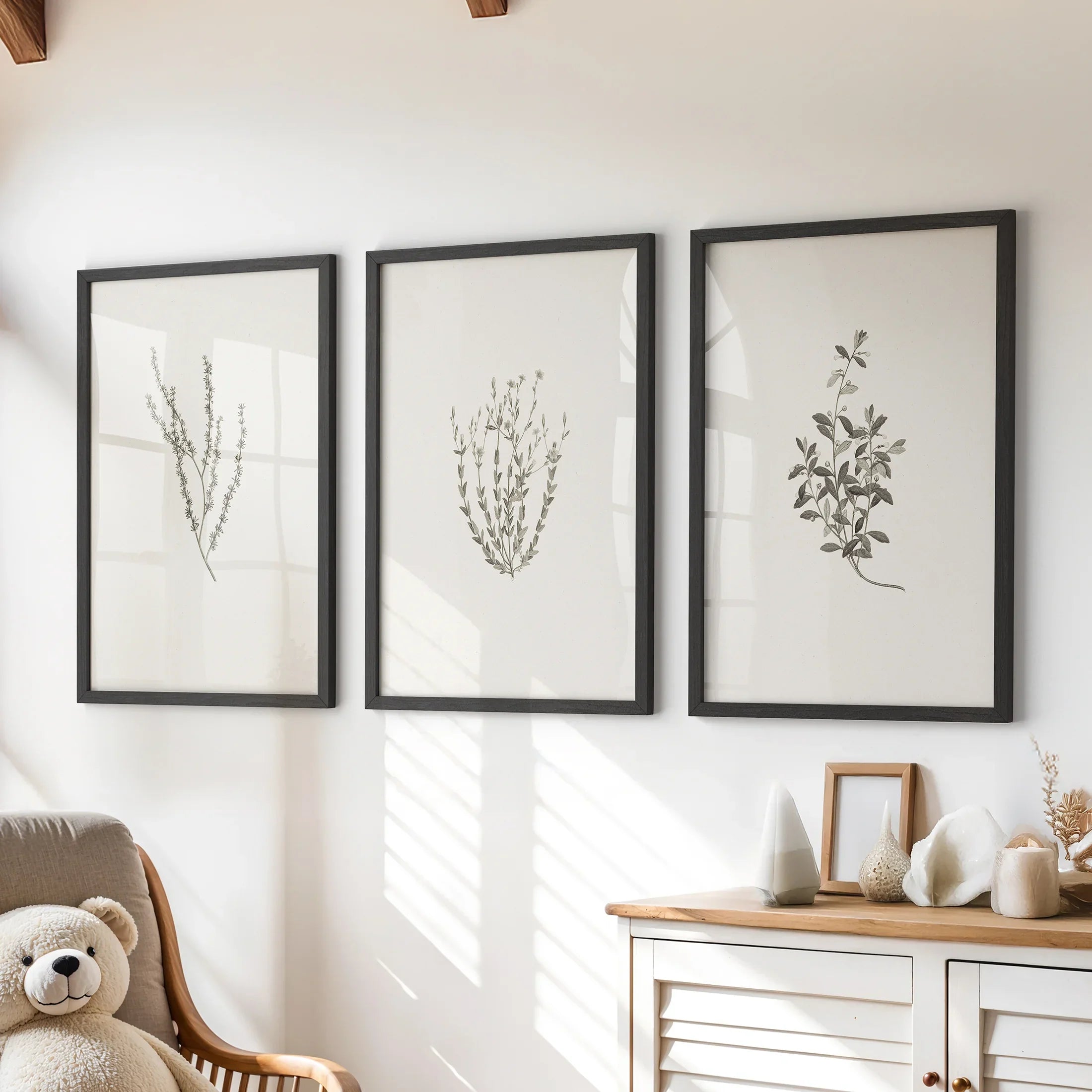 Vintage Botanical 3 Piece Wall Decor. Rustic Dried Flower Prints